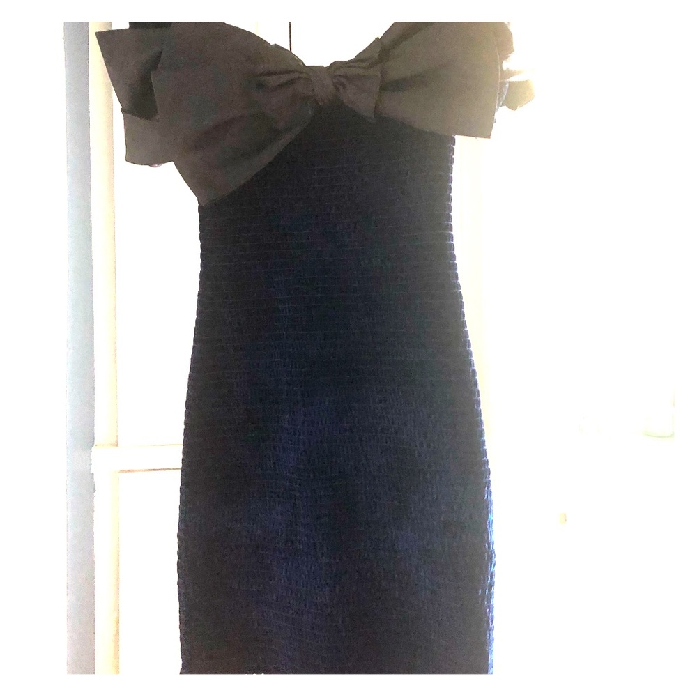 Retro Petersyn slinky blue dress with black bow